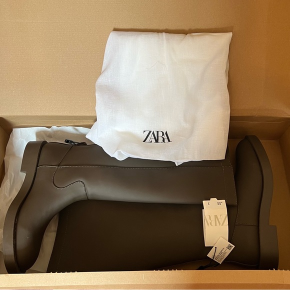 Brand new Zara knee high boots uk 6 - Picture 2 of 3